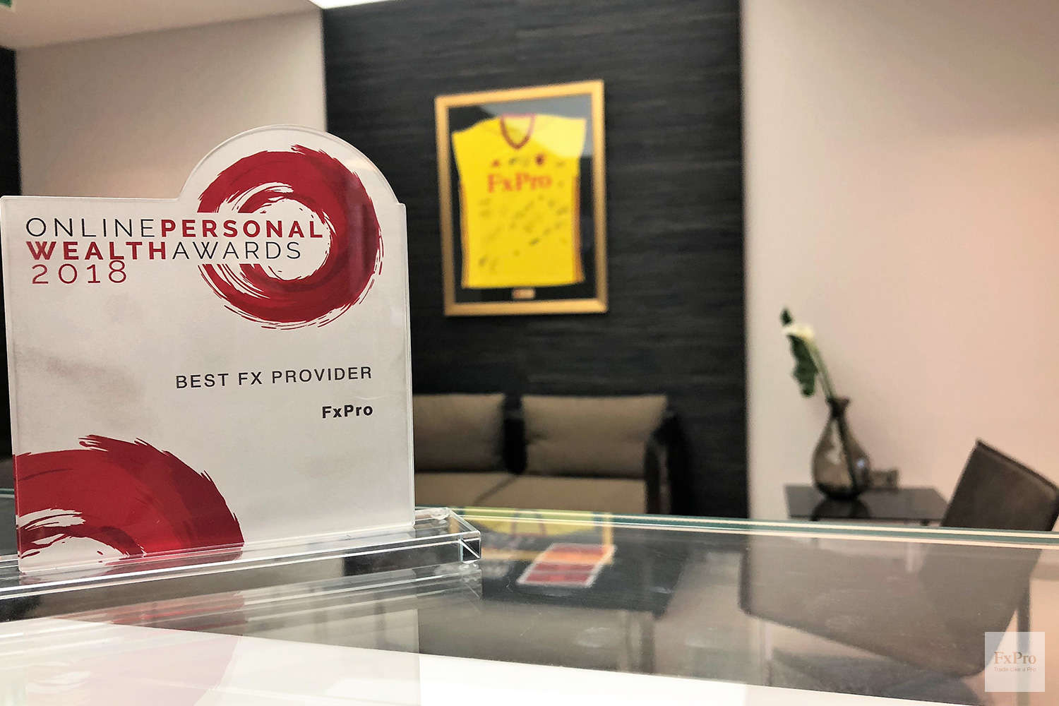 FxPro became a winner of the Online Personal Wealth Awards 2019